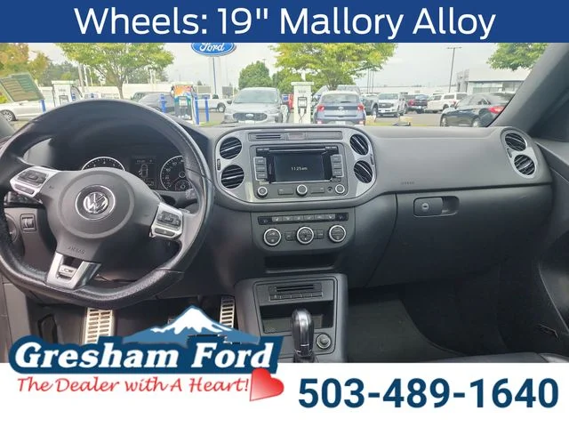 Used 2014 Gray Volkswagen R-Line image 15