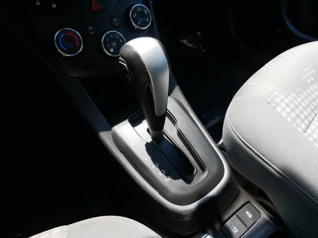 Used 2020 White Chevrolet LT image 25