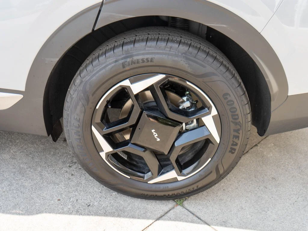 2026 Kia Sportage EX Hybrid - Photo 27