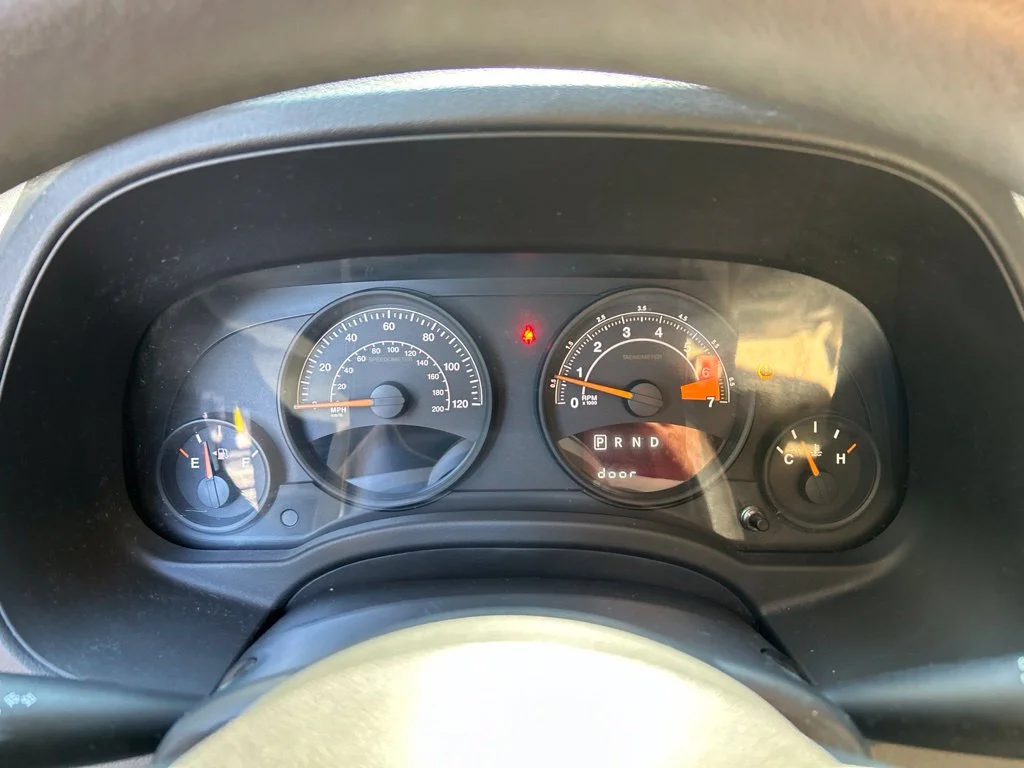 Used 2017 Blue Jeep Sport image 18