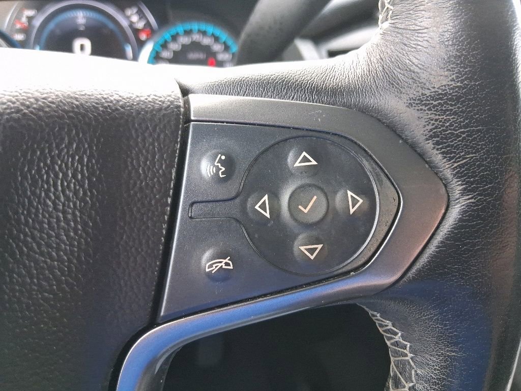 Used 2019 SUMMIT WHITE Chevrolet Premier image 20