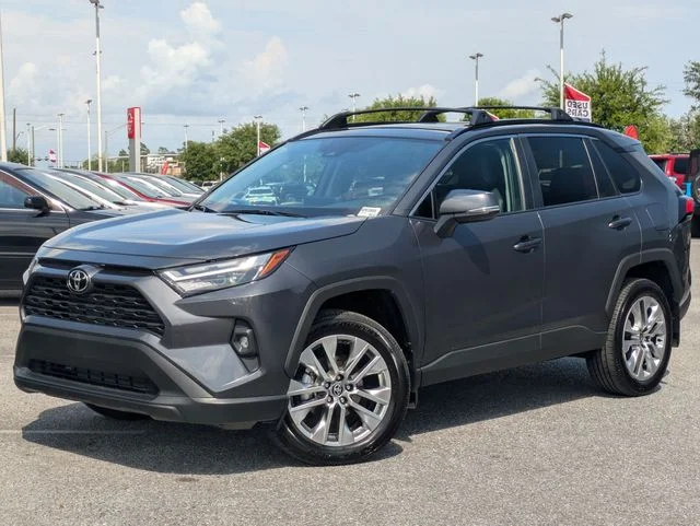 2025 Toyota RAV4 XLE Premium FWD's photo