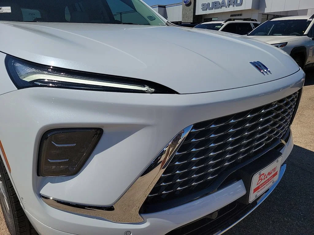 2026 Buick Enclave Avenir - Photo 13