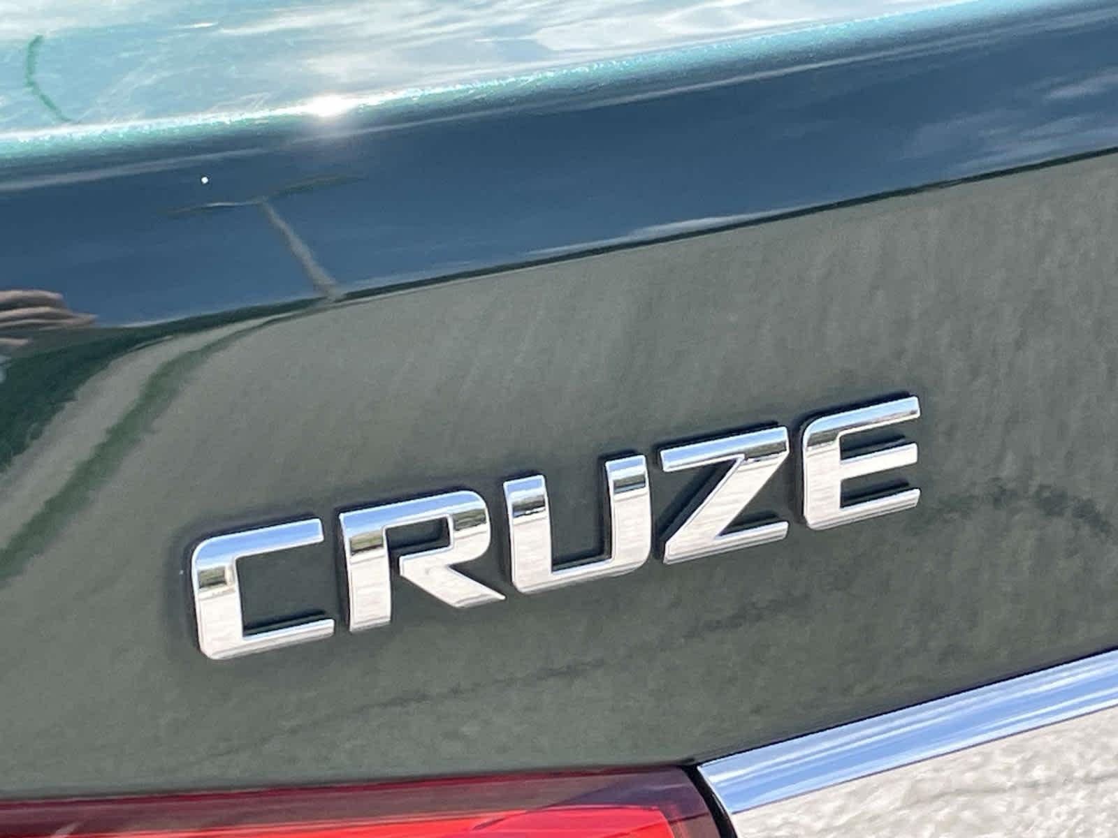 Used 2014 Rainforest Green Metallic Chevrolet LS image 18