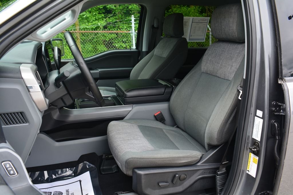 Used 2023 Gray Ford XLT image 9