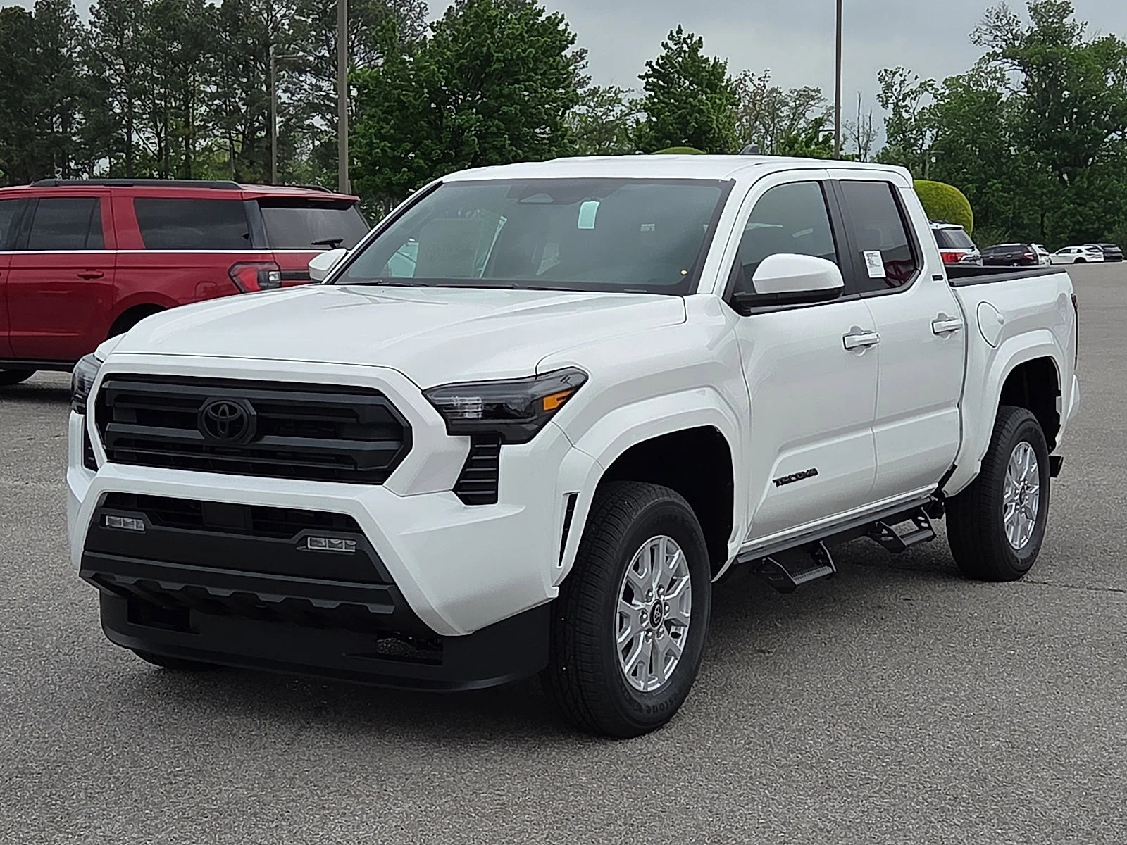 New 2026 Ice Cap Toyota SR5 image 2