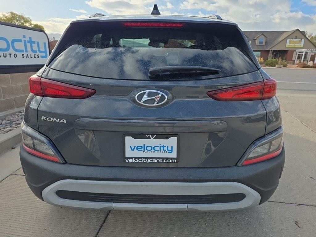 2023 Hyundai Kona SEL photo 2