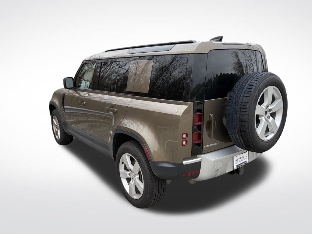 Used 2025 Beige Land Rover S image 6