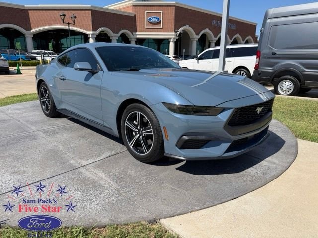 Used 2025 Blue Ford EcoBoost image 1