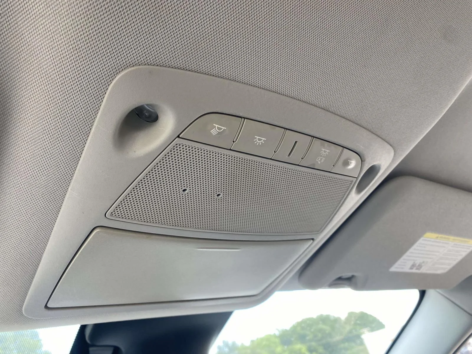 Used 2021 Silver Nissan S image 29