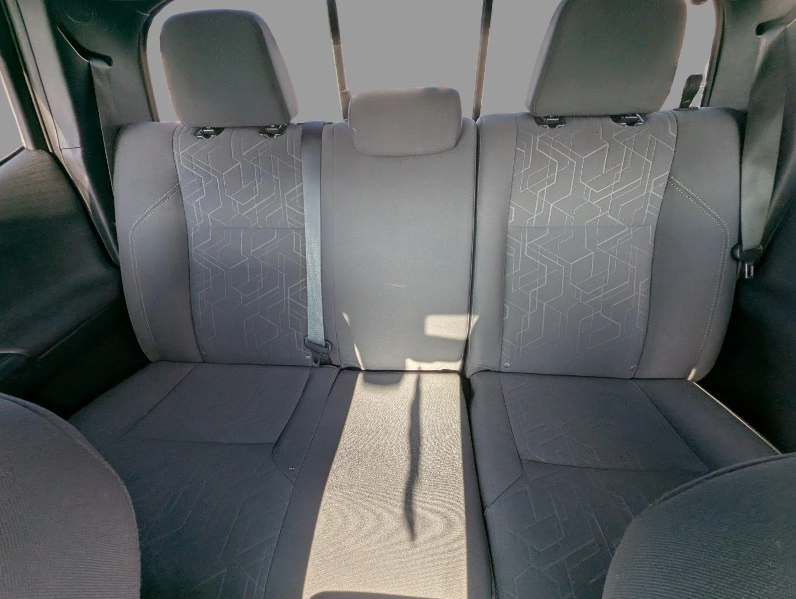 Used 2019 Super White Toyota TRD Off-Road image 31