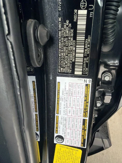 Used 2021 Black Toyota XLE image 7