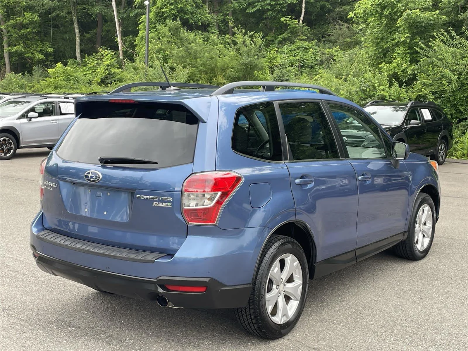 Used 2015 Quartz Blue Pearl Subaru 2.5i Limited image 5