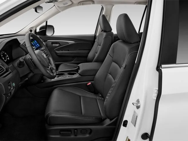 Used 2025 Diffused Sky Pearl Honda TrailSport+ image 10