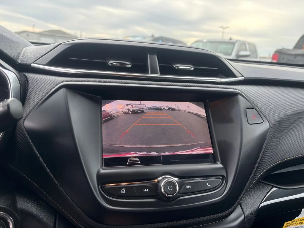 Used 2022 Red Chevrolet ACTIV image 20