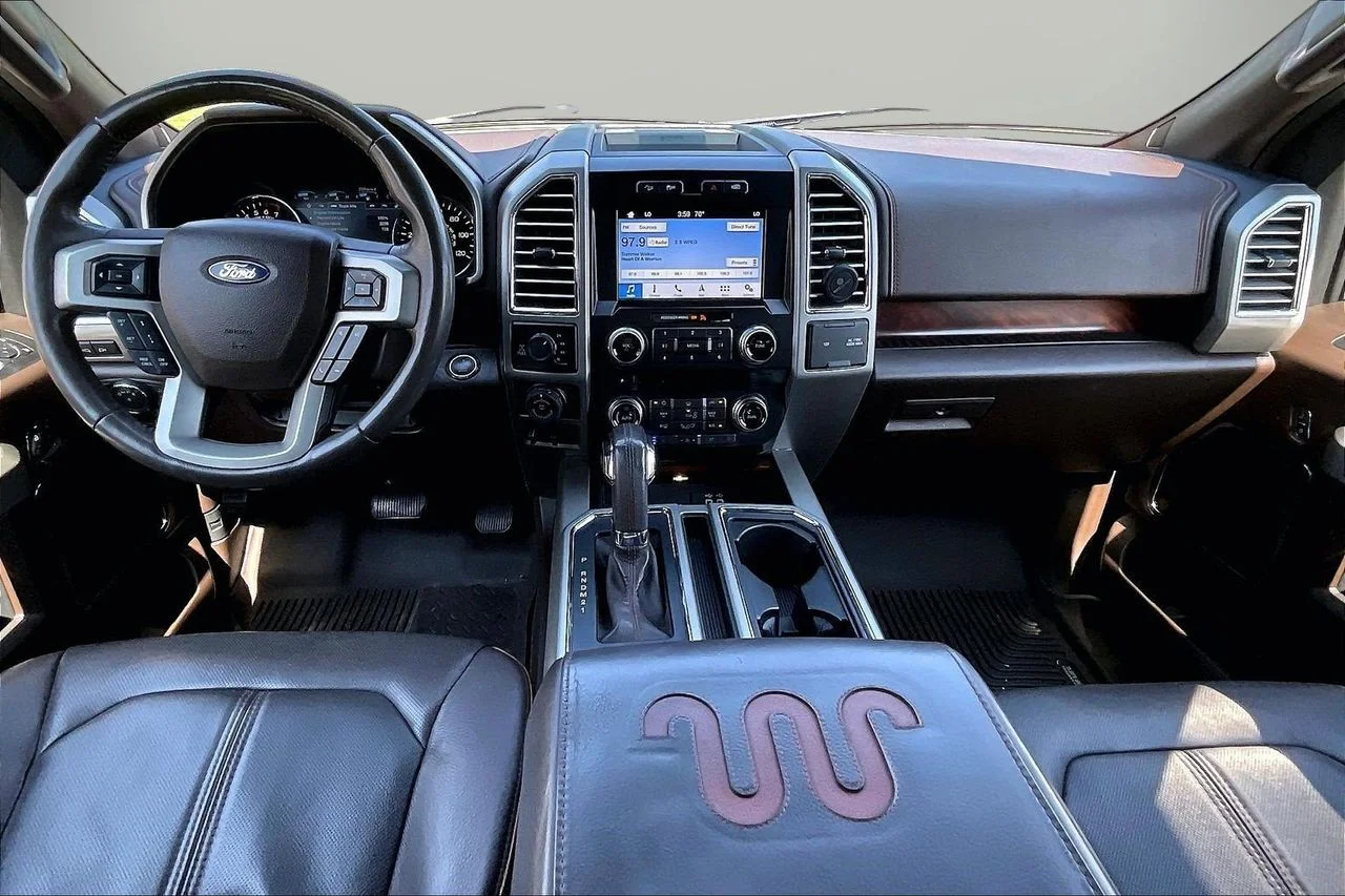 Used 2016 White Ford King Ranch image 16
