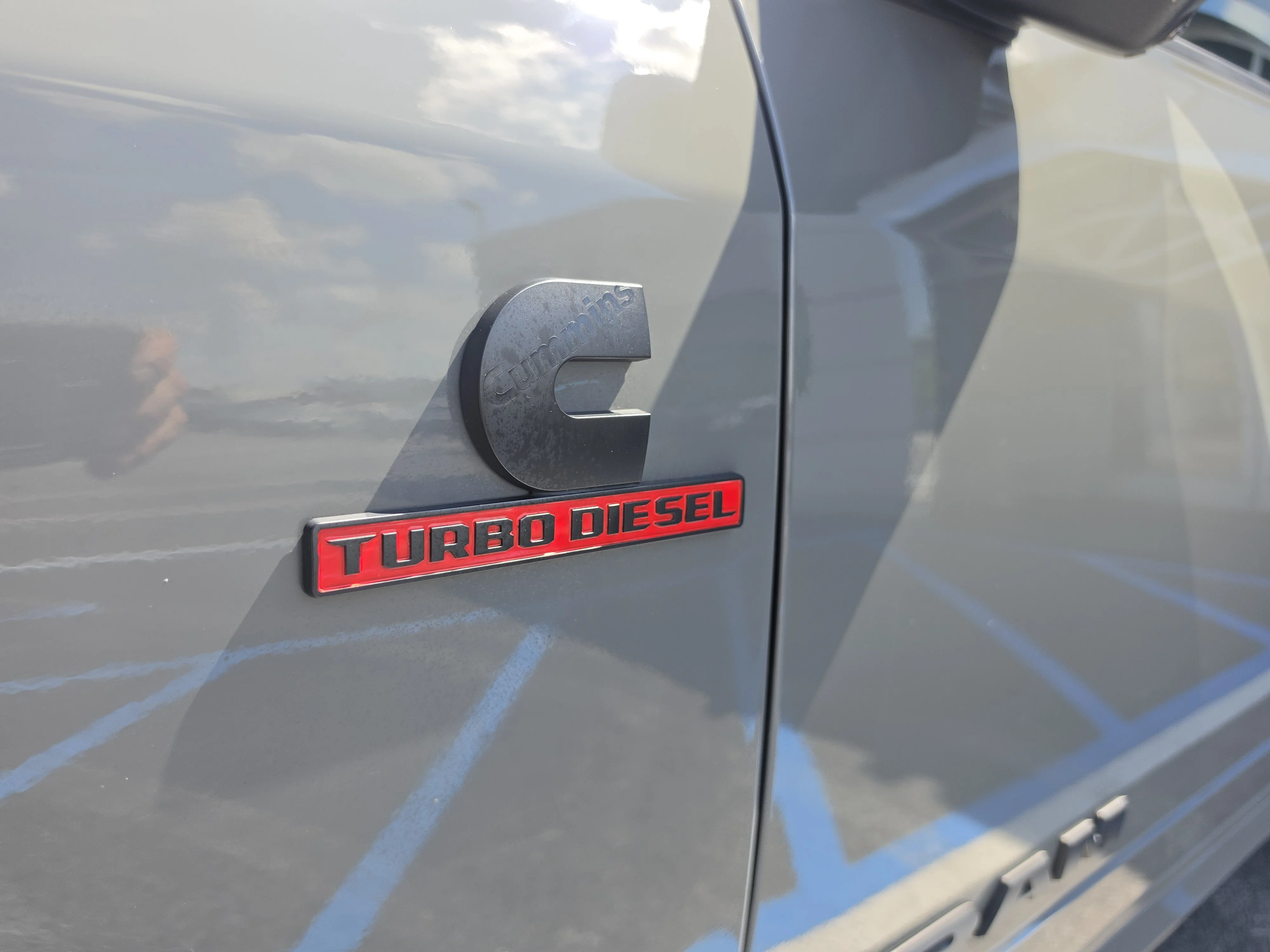 Used 2026 Ceramic Gray Clearcoat Ram Laramie image 12