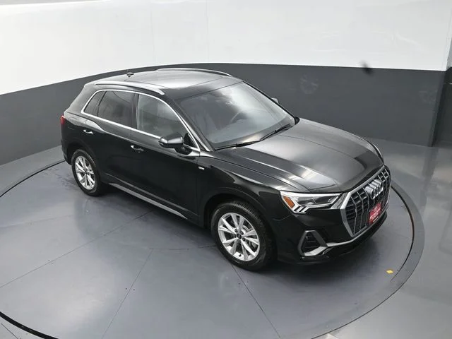 Used 2025  Audi Premium image 23