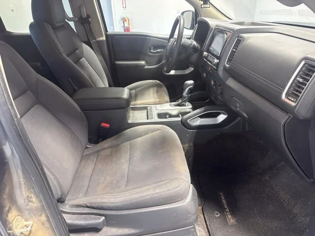 Used 2022 Gray Nissan SV image 22