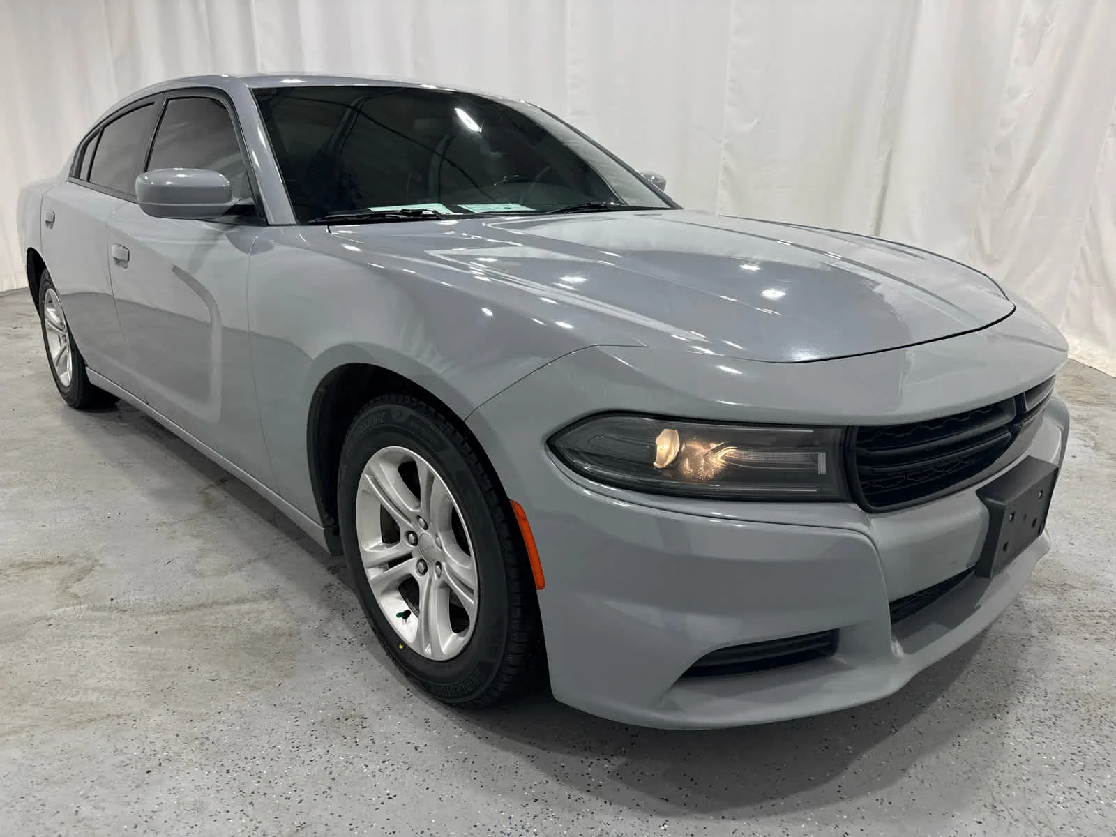 Used 2021 Gray Dodge SXT RWD image 7