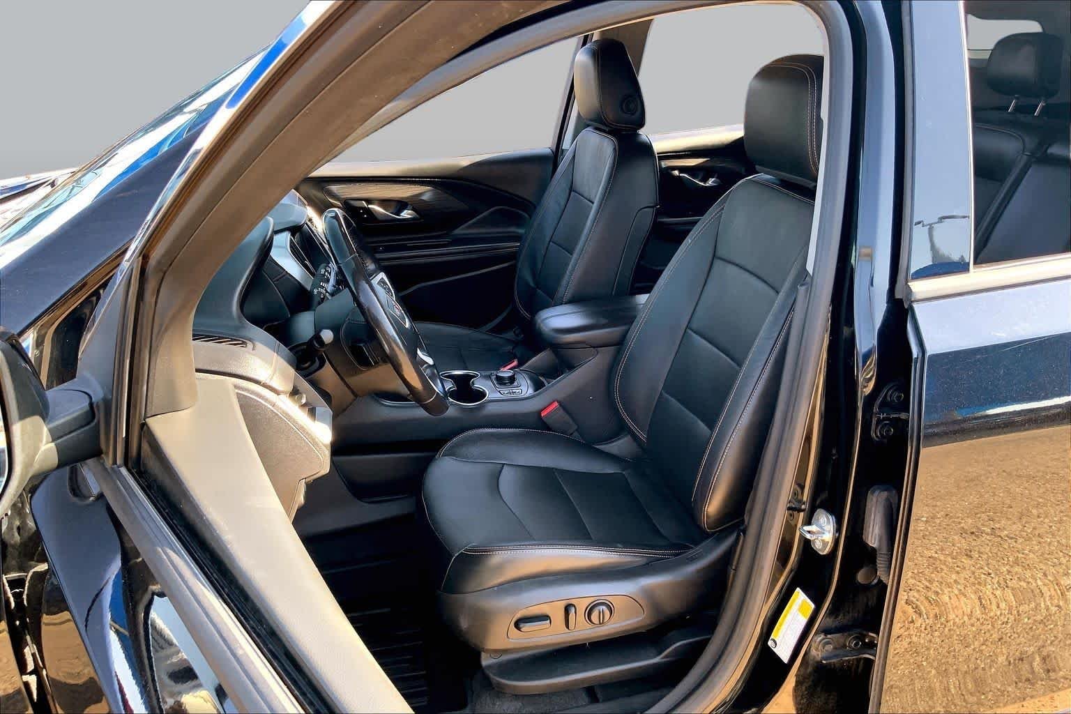 Certified Used 2019 Ebony Twilight Metallic GMC SLT image 8