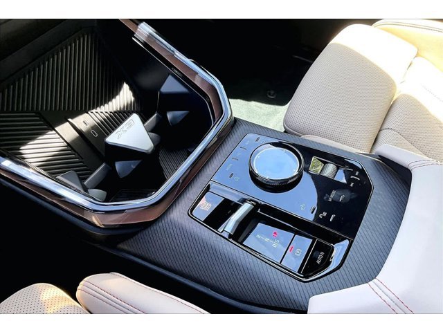New 2026 Alpine White BMW 30 xDrive image 7