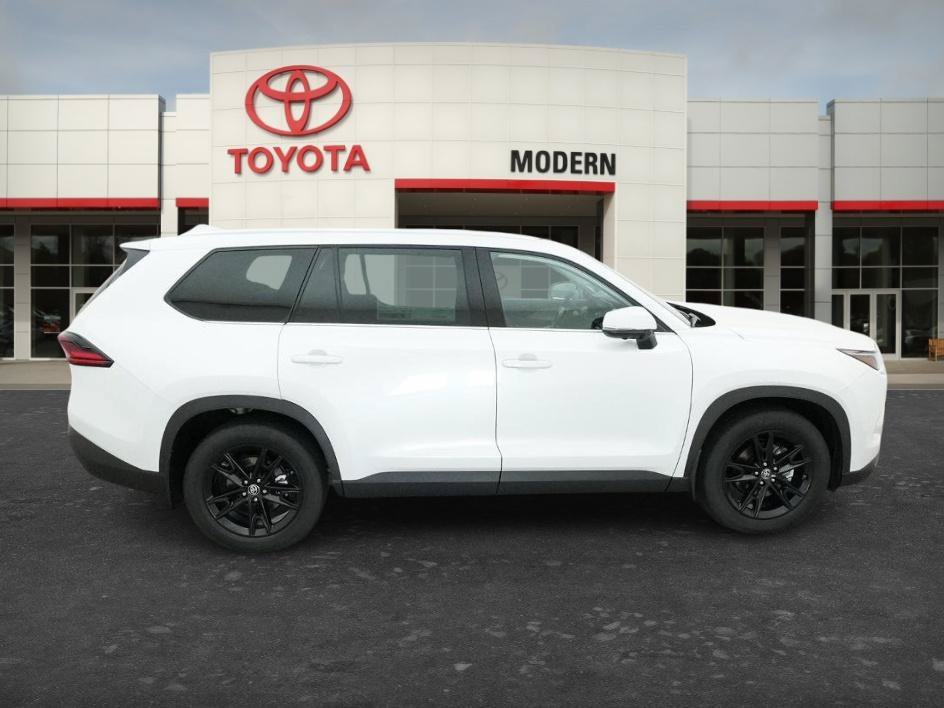 New 2026 Wind Chill Pearl Toyota Platinum image 14