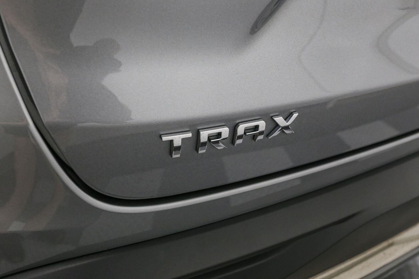 Used 2025 Sterling Gray Metallic Chevrolet ACTIV image 11