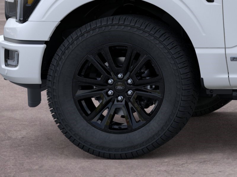 New 2026 Star White Metallic Tri-Coat Ford Platinum image 19