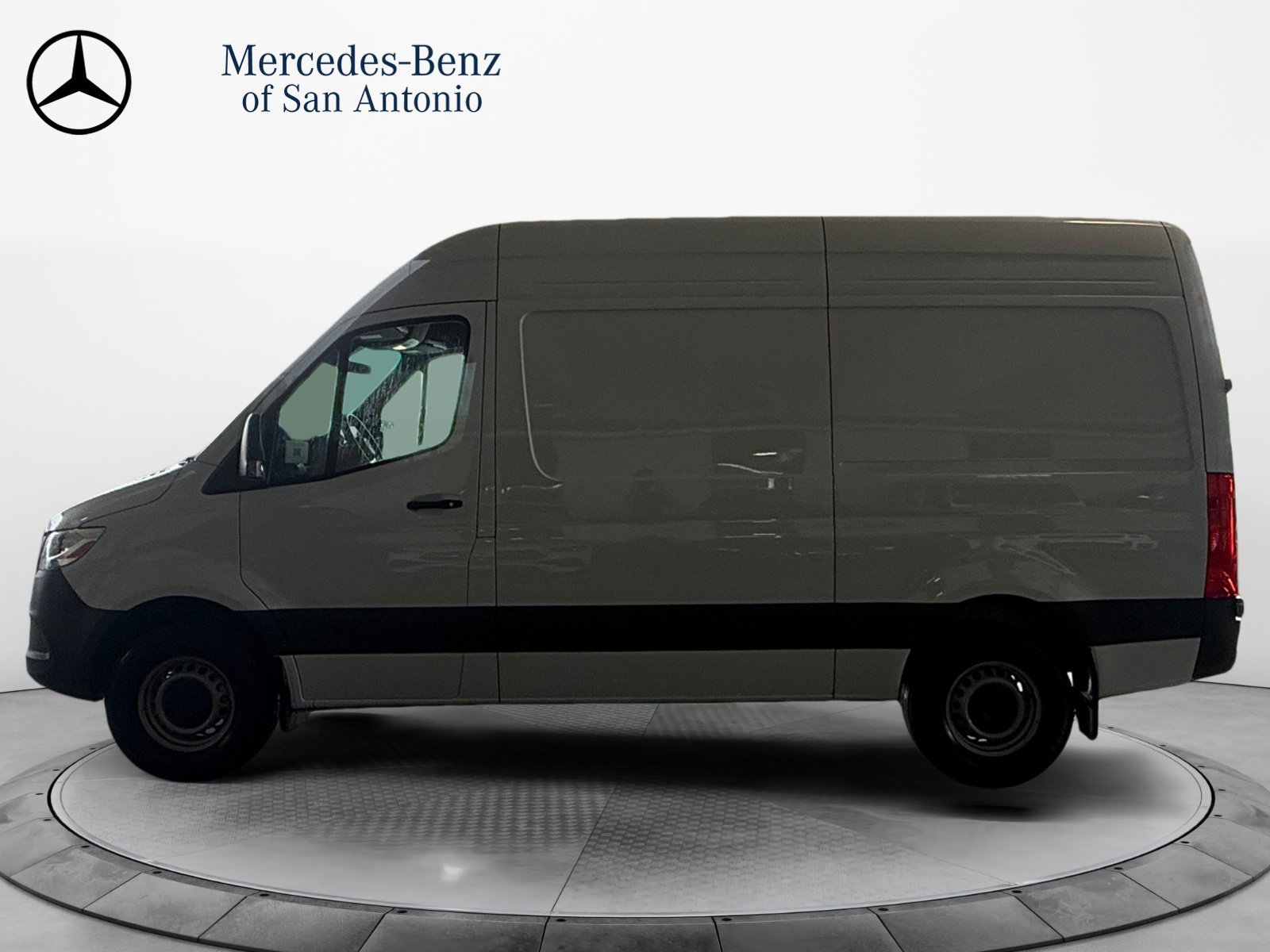 Used 2025 Arctic White Mercedes-Benz Cargo 144 WB image 4