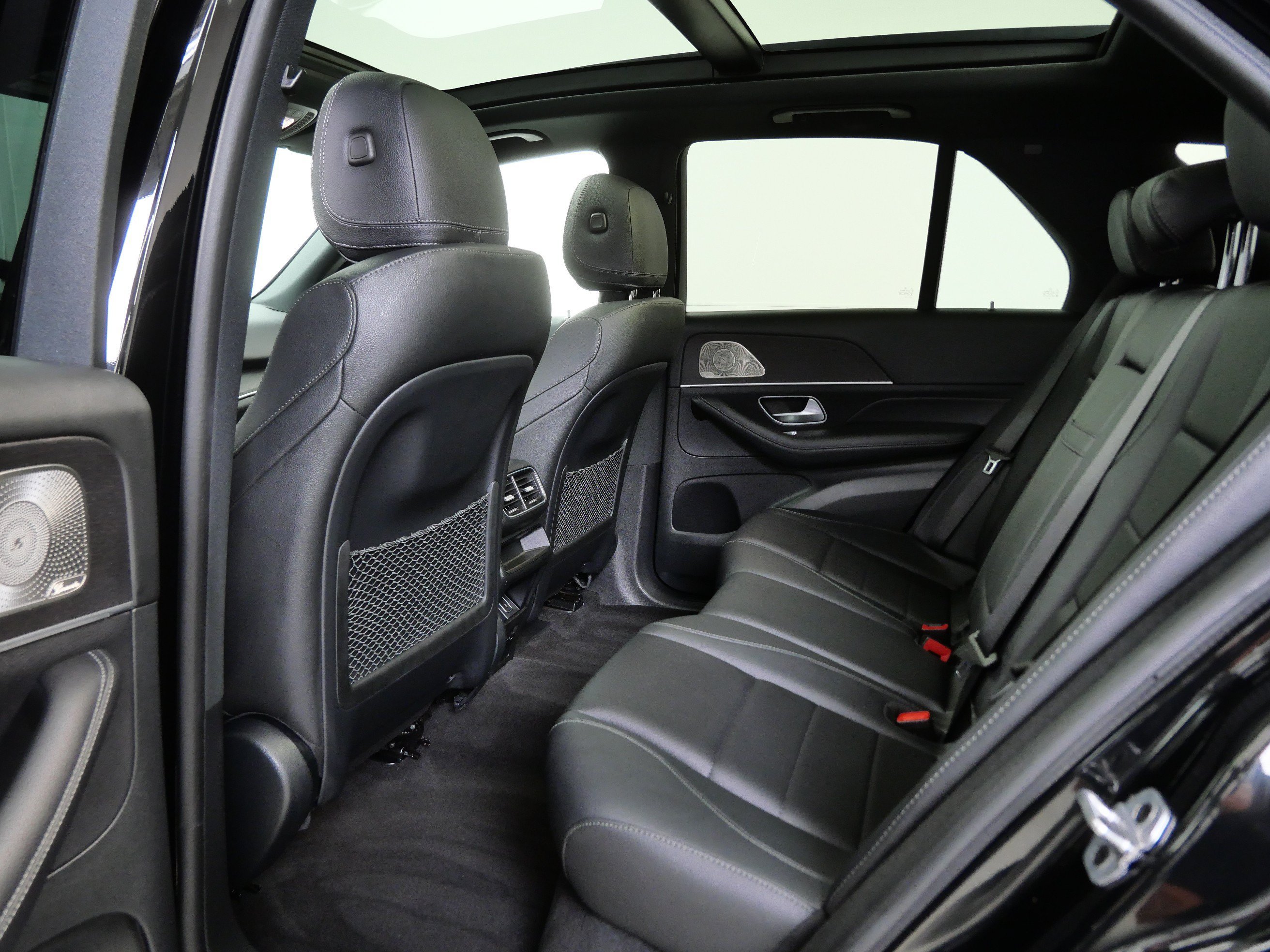 Used 2023 Black Mercedes-Benz GLE 450 image 16
