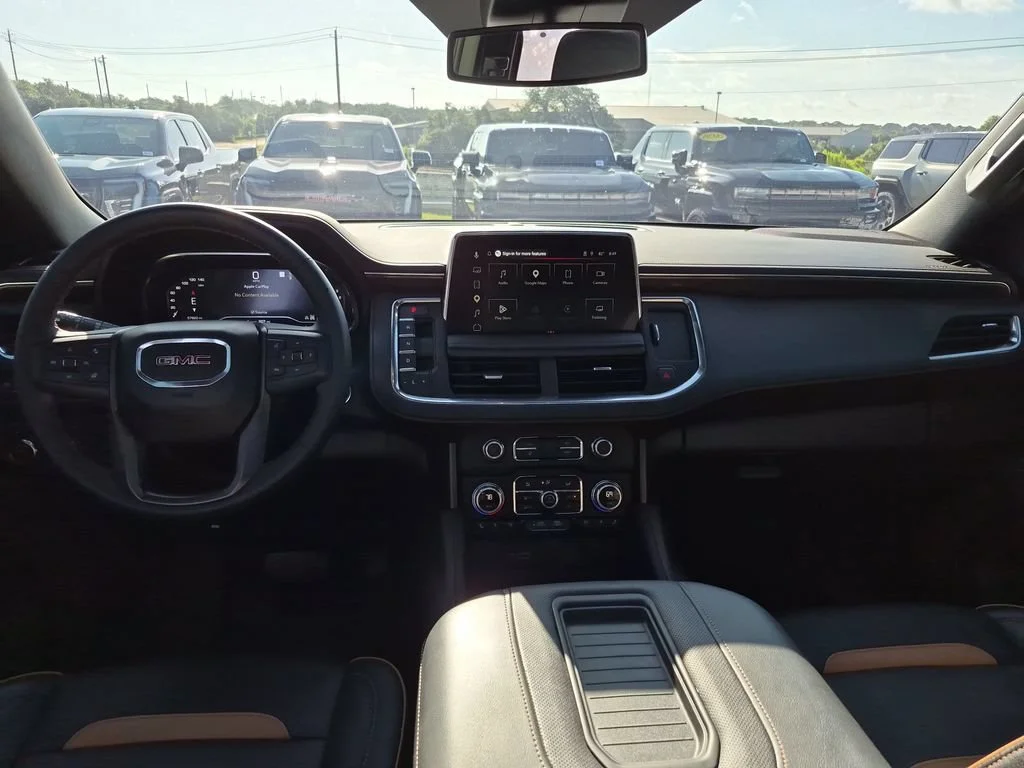 Used 2023 Summit White GMC AT4 image 33