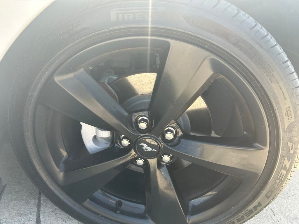 Used 2023 White Ford EcoBoost Premium image 14