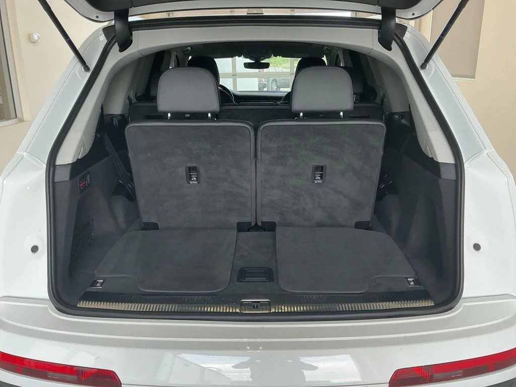 Used 2020 Glacier White Audi 55 Premium image 20