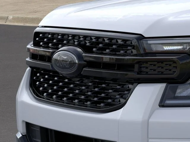 New 2026 Oxford White Ford XLT image 17