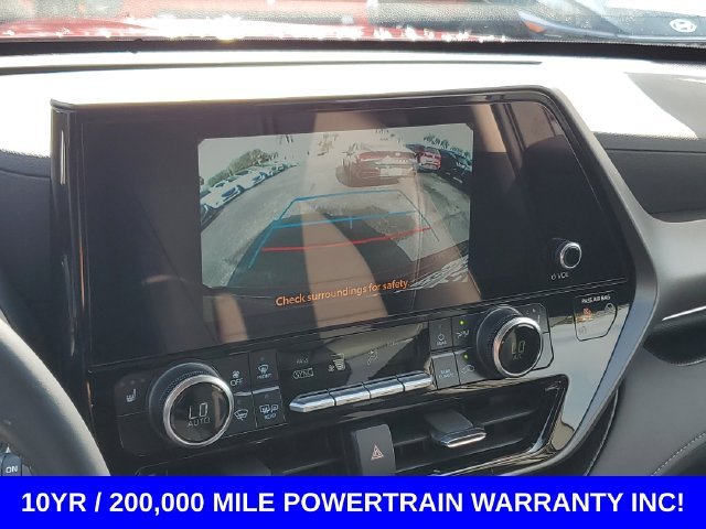 2025 Toyota Highlander XLE - Photo 19