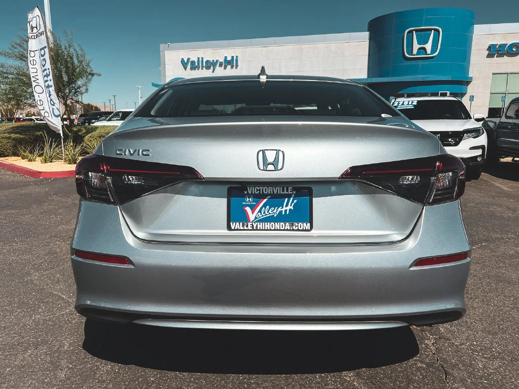 New 2026 Solar Silver Metallic Honda LX image 12