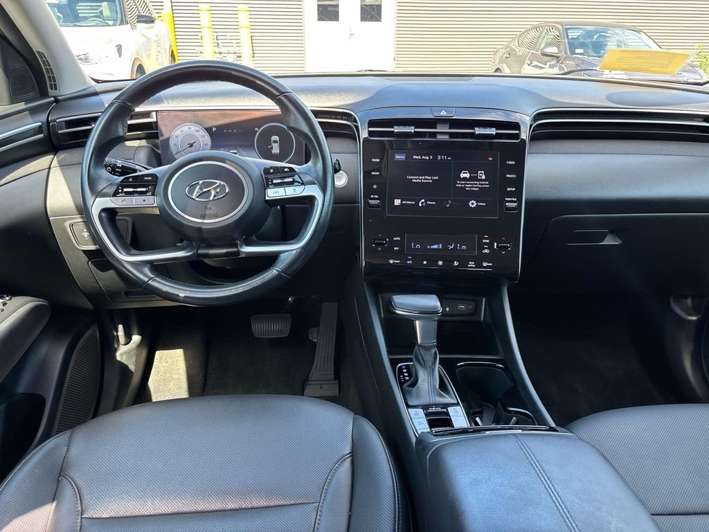 Used 2023 Gray Hyundai SEL image 9