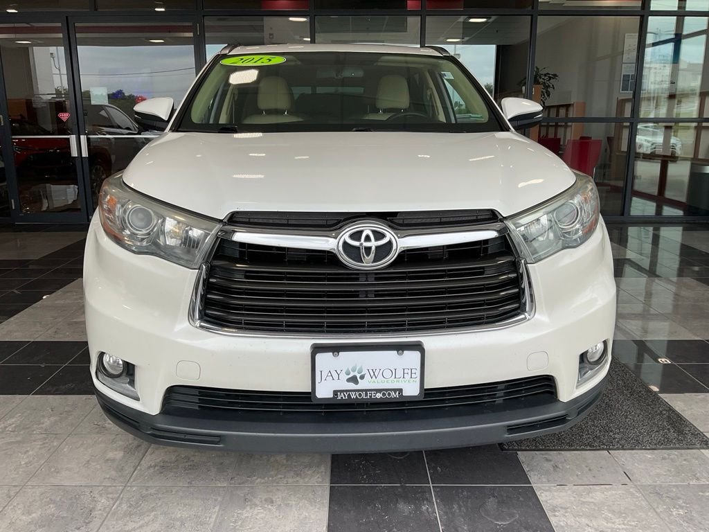 Used 2015 Toyota Highlander Limited with VIN 5TDDKRFH6FS081749 for sale in Kansas City