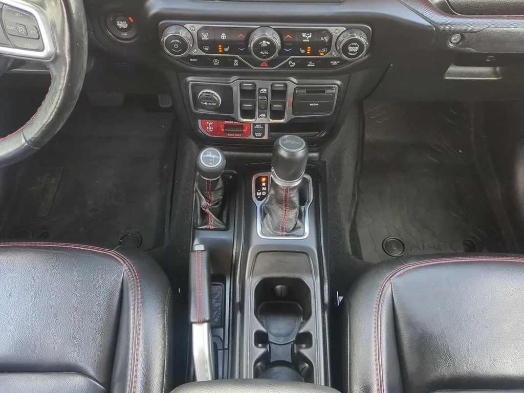 Used 2021 Gray Jeep Rubicon image 21