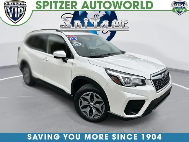 2019 Subaru Forester Premium's photo