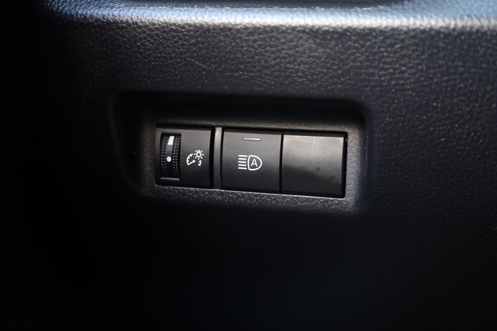 Certified Used 2022 White Toyota LE AWD (Natl) image 18