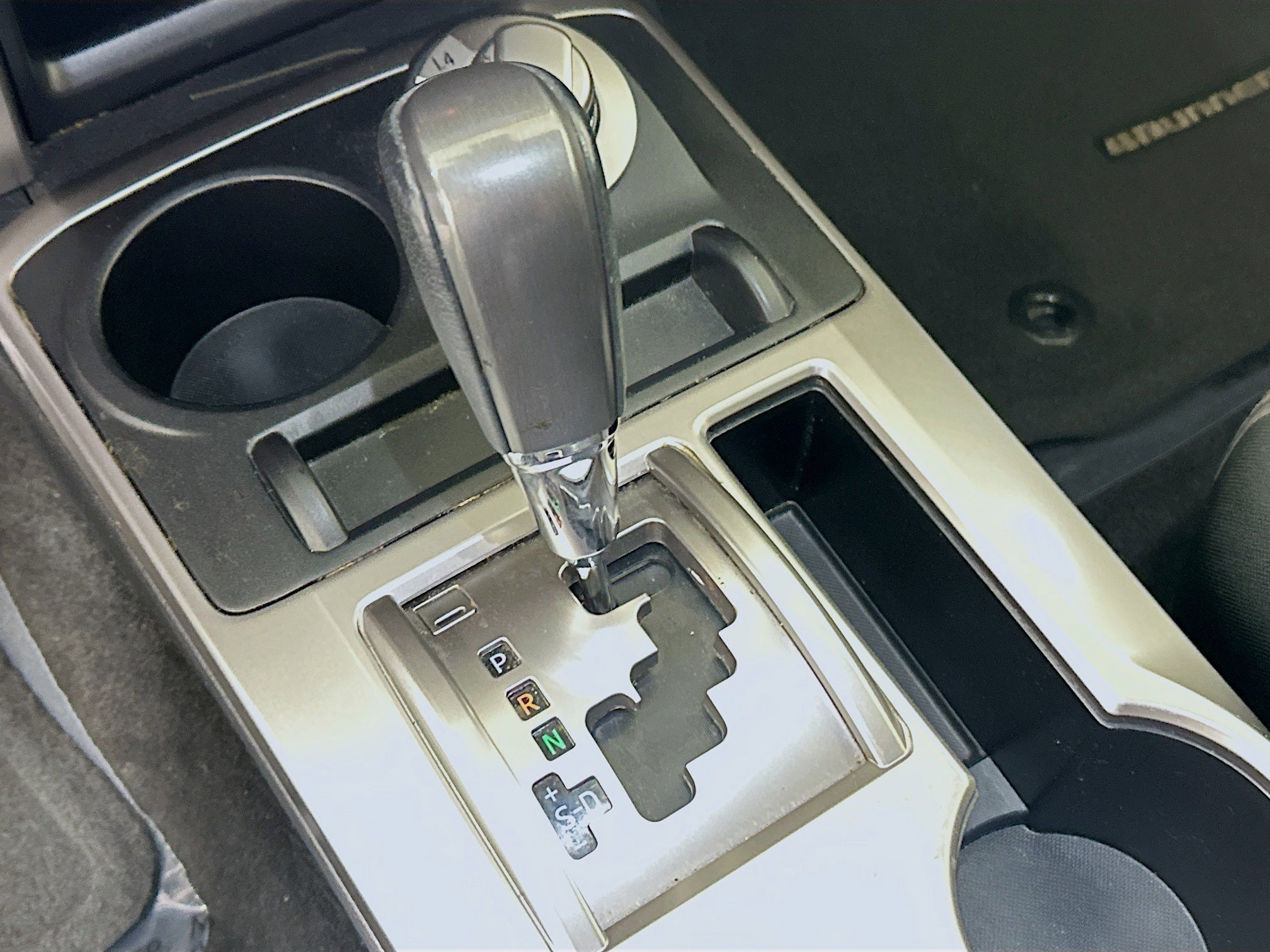 Used 2022 White Toyota SR5 image 21