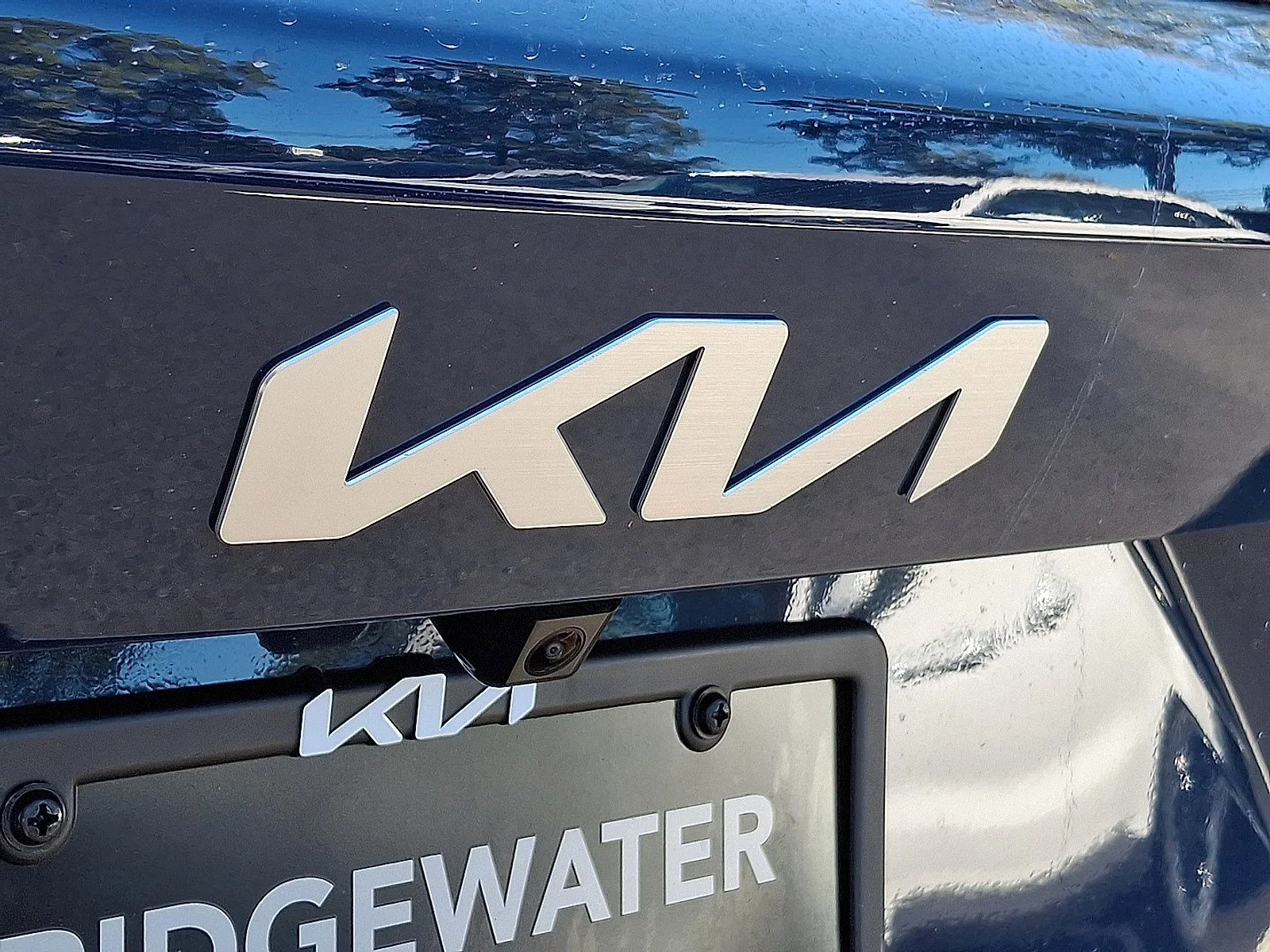 New 2026 Midnight Lake Blue Kia S image 5