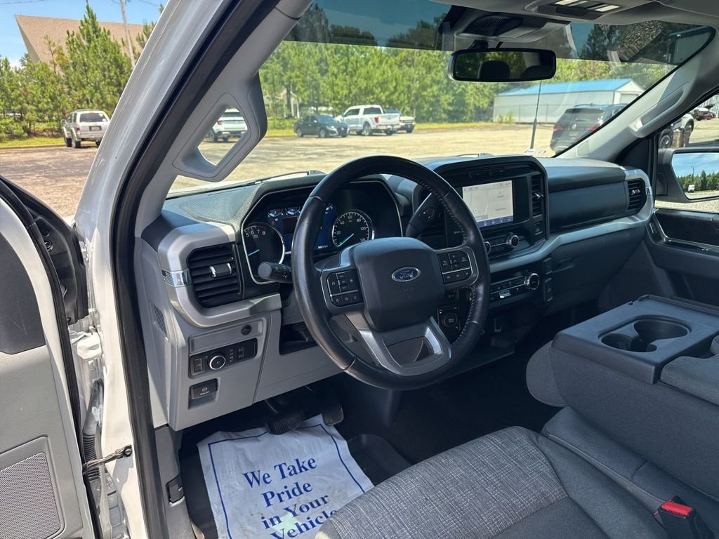 Used 2022 White Ford XLT image 6