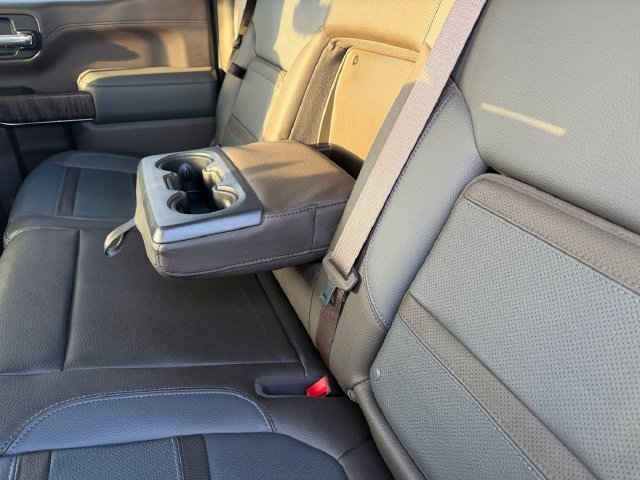 Used 2022 DARK SKY METALLIC GMC Denali image 11