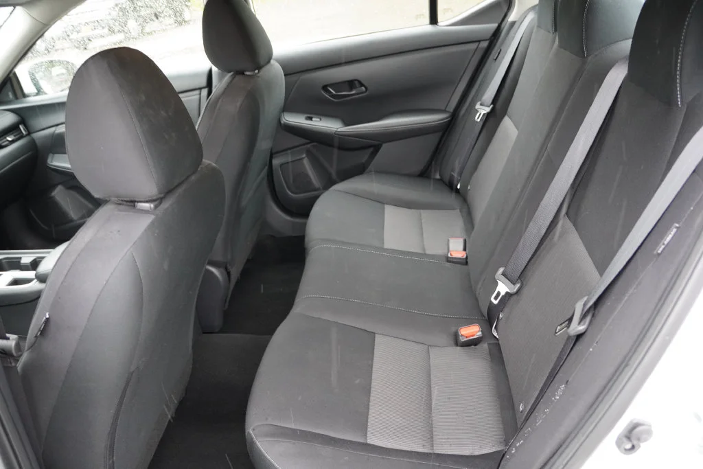 Used 2025 Aspen White Tricoat Nissan SV image 17