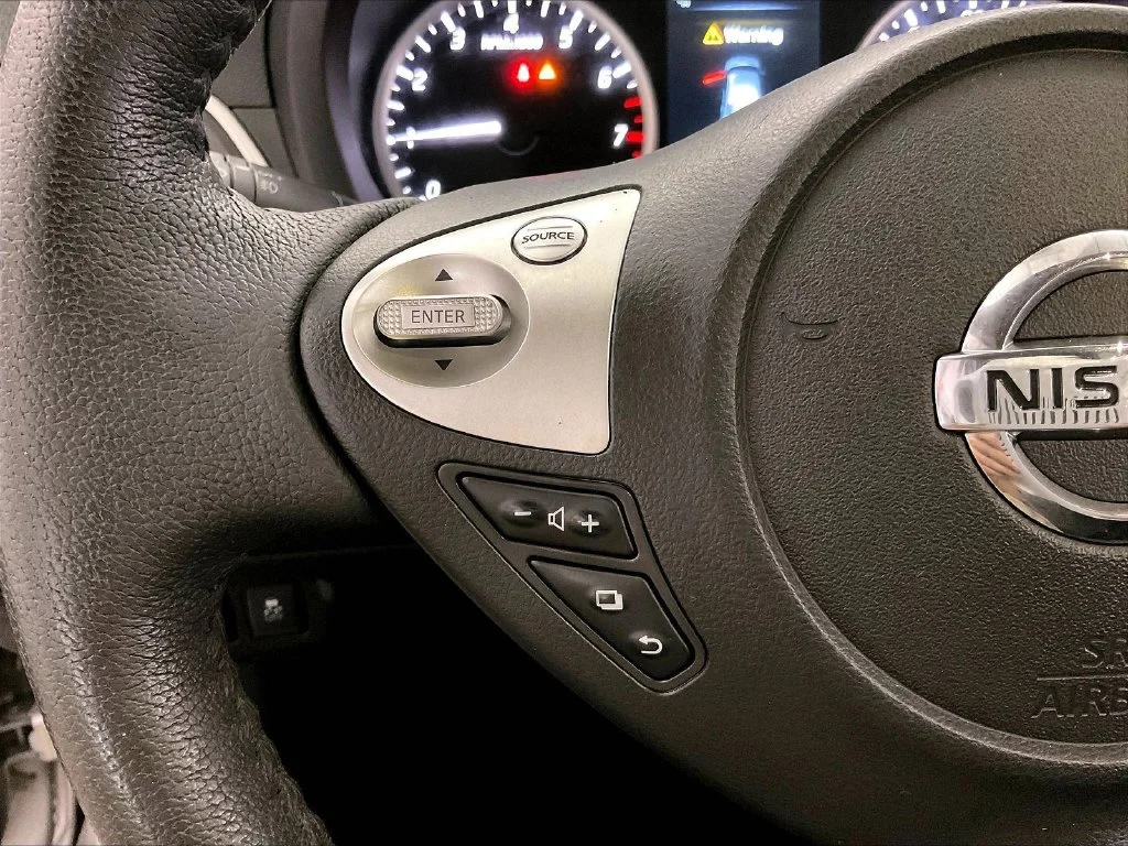 Used 2017 Silver Nissan SR image 22