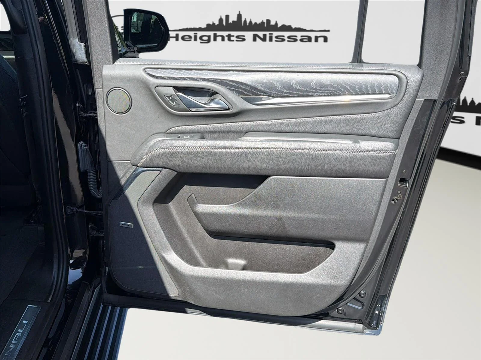 Used 2023 Onyx Black GMC Denali image 44