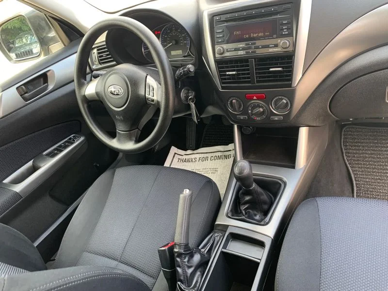 Used 2012 Silver Subaru 2.5X Sport Utility 4D image 38